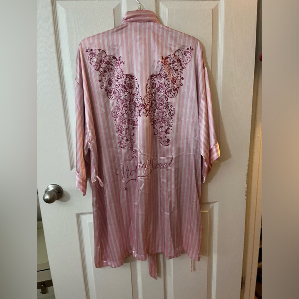 One of the kind Victoria’s secret kimono